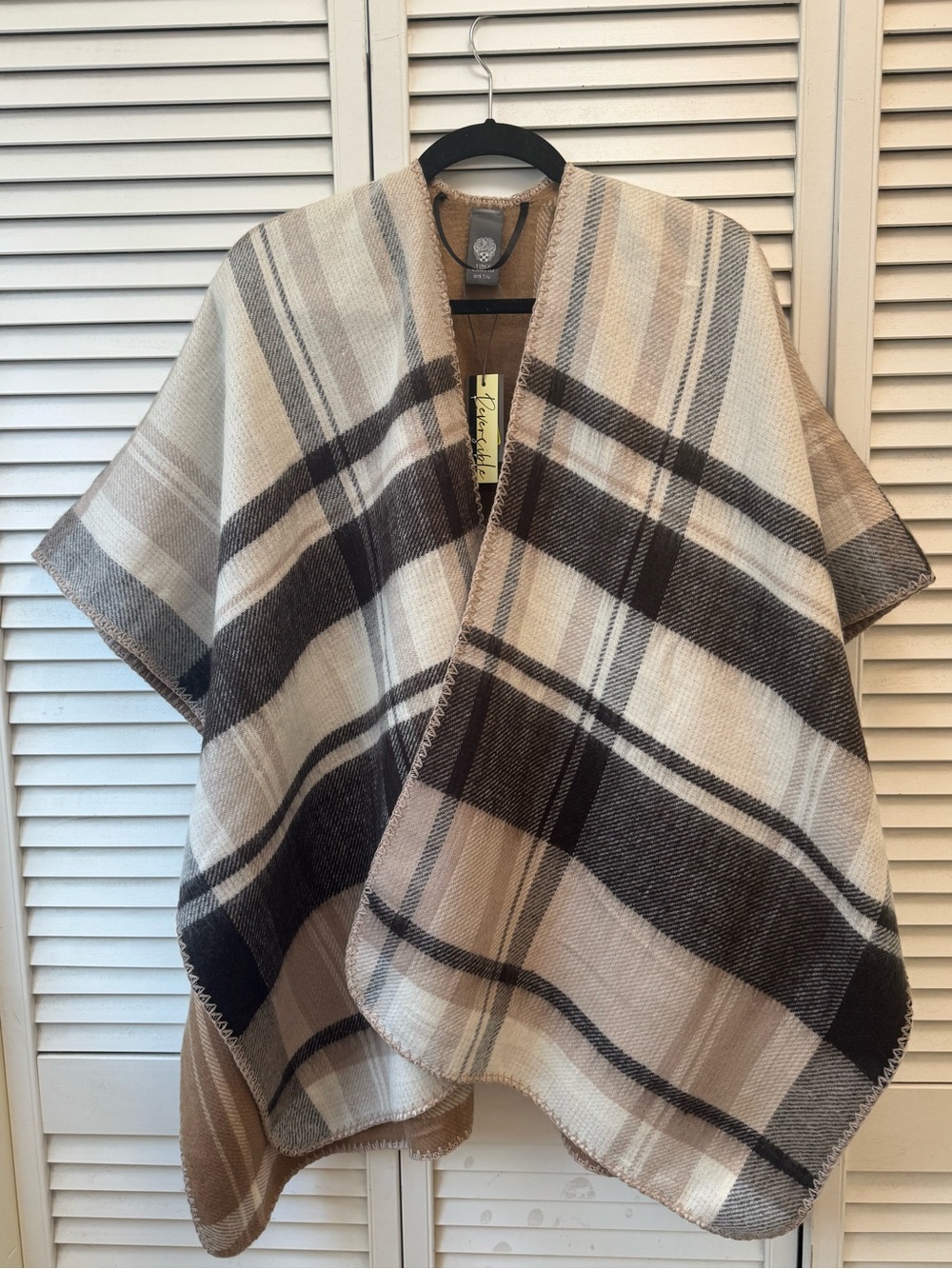 Vince Camuto Luxe Plaid Knit Poncho Wrap - Neutral Beige & Brown